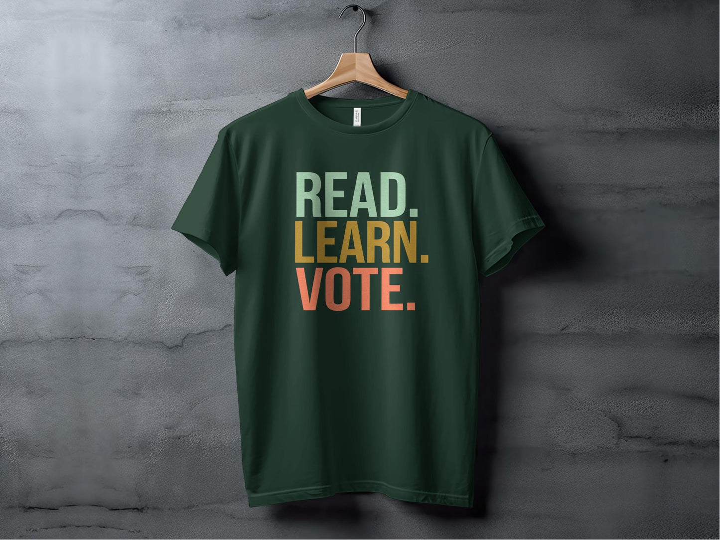 Read Learn Vote Tee XS / Forest