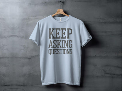 Keep Asking Questions Tee XS / Light Blue