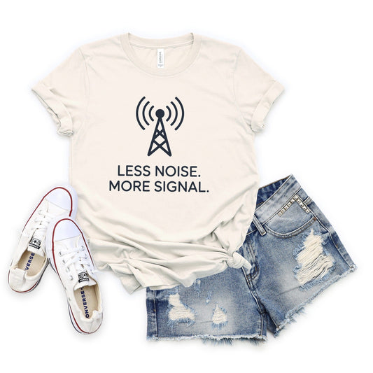 Less Noise More Signal Tee XS / Natural