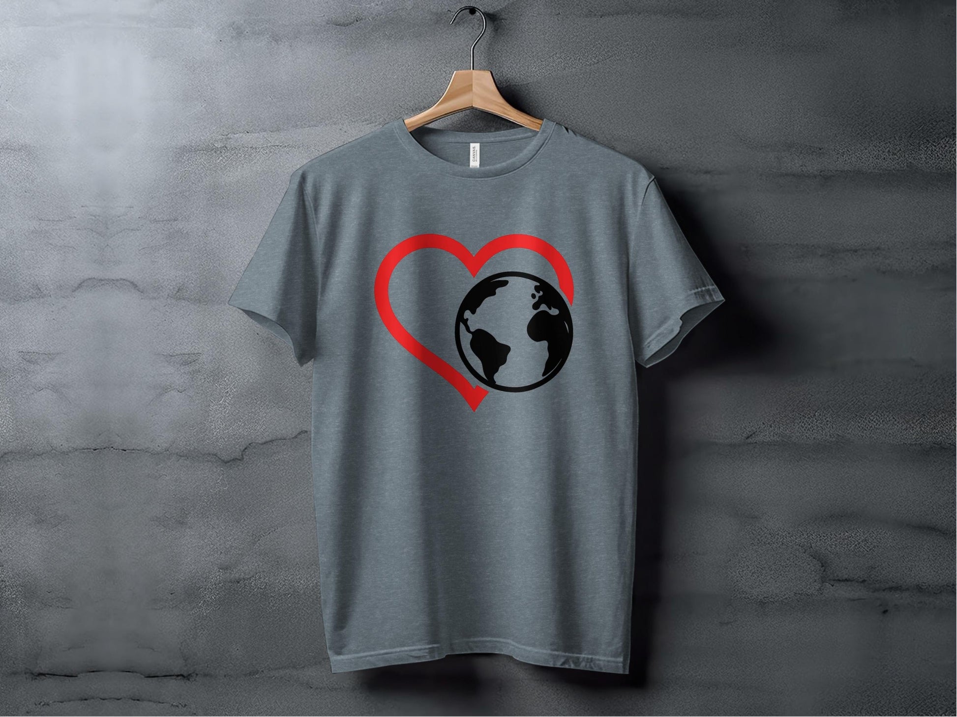 Love the Earth Heart Monochrome Tee XS / Heather Slate
